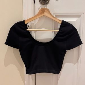 Dynamite black seamless tee